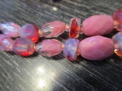 Vtg Opalescent Red Pink Cased Faceted Glass Bead Necklace Wrap Around Bracelet