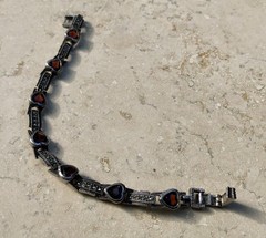 ❤️✨Genuine VINTAGE STERLING SILVER MARCASITE GARNET HEART ESTATE Tennis Bracelet