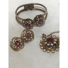 Vintage Gold Pink Rhinestone Jewelry Set Necklace Brooch Bracelet Earring Luxury