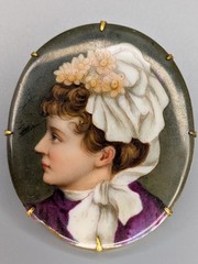 Edwardian Porcelain Miniature Painting Pin – Hand Painted Lady in Profile