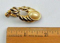 Vtg Gold Tone Clip On Twist Earrings w/ Faux Pearl Dangle Door Knocker 1.75″