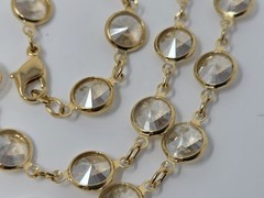 Champagne Crystal Bezel Necklace Gold Tone Vintage 17.5 Inches Sparkly!