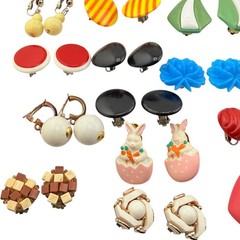 Vtg Earrings Lot of 44 Pairs Clip-on Screw-backs Lucite Acrylic Resin Mod Retro