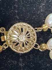 Vintage 4strand Freshwater Rice Pearl Necklace. 14/20 Floral Clasp. 104g