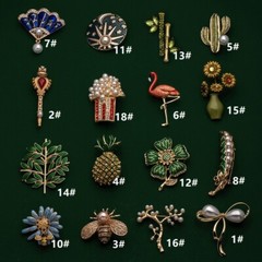 Vintage brooches, enamel brooches, vintage flower brooches, plants, animals, ins