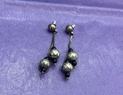 Mixed Lot Vintage & Current Costume Jewlery. Very Good Condition. All Wearable.