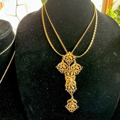 VINTAGE MODERN Costume Jewelry Variety Necklace Bracelet Ring Watch