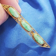 Original EARTH MINED JADE Antique Art Deco Brooch Vintage SOLID 14K GOLD Bar Pin