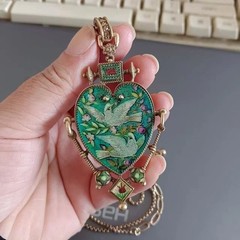 Vintage European Heart Enamel Necklace Unique Art Inlay Retro Pendant Jewelry