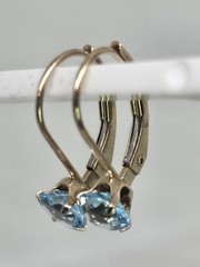 10K Yellow Solid Gold Round Blue Topaz Lever Back Earrings Eye Clean Gemstones