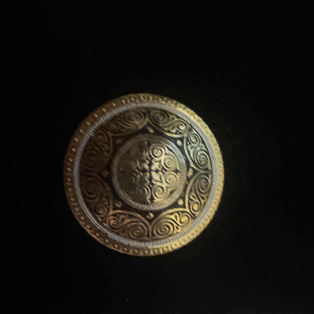 Vintage Damascene Style Domed Round Brooch Black & Gold Tone Pin Made In Spain