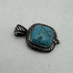 Vintage GSJ 925 Sterling Silver Rope Style Turquoise Rounded Sq Pendant 6.39g