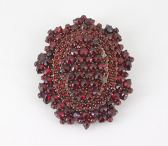 Vintage / Antique Victorian Czech Bohemian Garnet Brooch Pendant With Glass Back