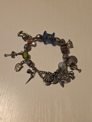 Vintage Bracelet With Sterling Silver Charms And Glass Beads 7.5″ Long