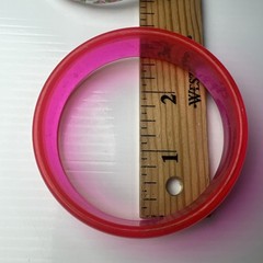 Lot Set Vintage Retro 70s 80s Neon Pink Acrylic Strawberry Resin Bangle Bracelet