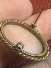 Vtg ANTIQUE Brooch Pin Glass Cameo Gold tone