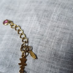 Vintage Avon Bracelet Open Bezel Pink Stone Gold Tone Chain 8″ Signed Dainty