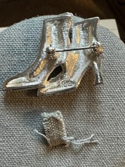 Vtg NAPIER Brooch Boots Shoe Silver Tone with Clear Rhinestone & Black Enamel