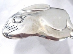 VINTAGE RETRO SIGNED H & H GLV STERLING RABBIT PIN BROOCH 1 1/4″ BY 1 7/8″