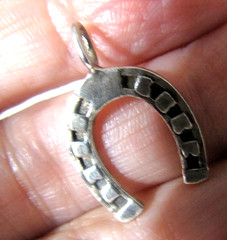 Vintage Sterling Silver Horseshoe Charm Pendant Lucky Textured Signed GM SS 1″