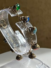 Vintage Egyptian Revival Gemstone Charm Bracelet Gold Tone 6.5”