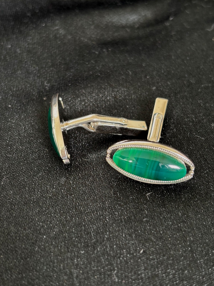 Vintage Sun Eagle Cufflinks Silver Tone Large Oval Likely Malachite Japan⁠