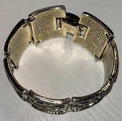 Vintage Coro Pegasus Gold Tone Modernist Panel Bracelet Leaf Textured Wide 6.75”