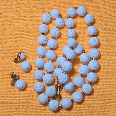 White Round Plastic Bead Necklace & Clip-On Earrings Jewelry Set for Women