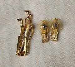 Vintage Pin And Matching Earrings