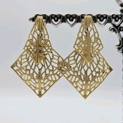Filigree Design Dangle Gold tone Pierced Earrings Asymmetrical 2 in Drop