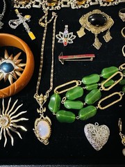 VTG Lot Of 23 Old Costume Jewelry Pieces Bakelite Antique Wearable Stones Rings