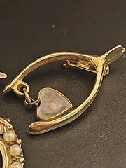Vintage LOT 3 Broochs Pins Love Luck Beauty Mustard Seed