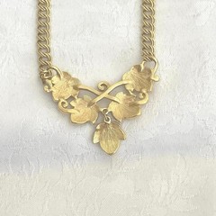Vtg Leaf Cluster Cascading Art Nouveau Necklace Pendant Chain Link Gold Tone