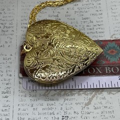 Gold Heart Locket Photo Birthday Anniversary Wedding Cameo Angel Angels Necklace