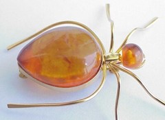 BALTIC AMBER INSECT SPIDER BROOCH GOLD JEWELRY 老琥珀 RUSSIAN USSR SOVIET PIN ORDER