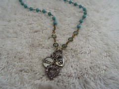 AEO Silvertone Blue Green Bead Peace Heart Charm Pendant Necklace (B13)