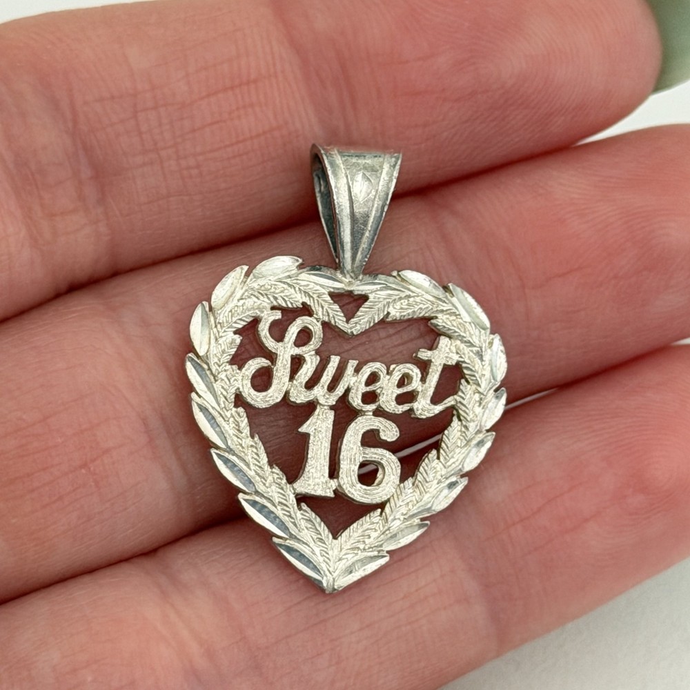 Vintage 925 Sterling Silver Sweet 16 Birthday Floral Heart Charm Pendant