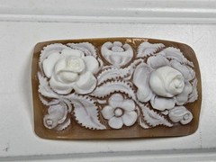 Vintage Carved Shell Roses Cameo