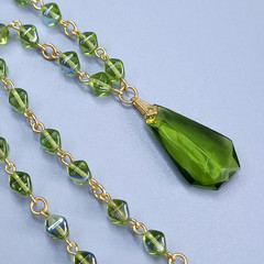 Necklace 18” Green Glass Czech Vintage Beads Women`s Jewelry Art Deco Style