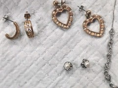 9 Piece Avon Jewelry Lot – Vintage