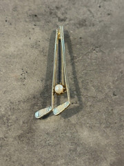 Vintage FAM Silver Tone Golf Clubs with Faux Pearl Brooch Pin