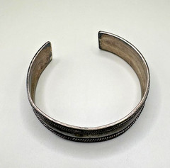 Vintage 925 Sterling Silver Wide Cuff Bracelet Rope Border Design 22.1g Unisex