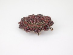 Vintage / Antique Victorian Czech Bohemian Garnet Brooch Pendant With Glass Back