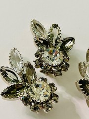 JULIANA D & E Book Piece Set; Gray & Clear Rhinestone Brooch & Earrings 1960’s