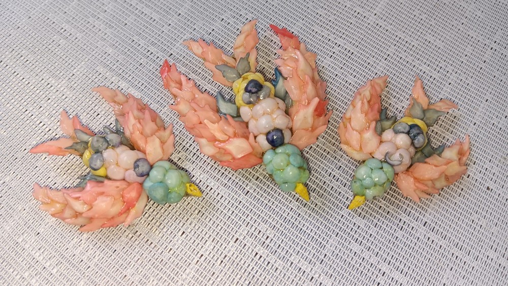 Vintage Shell Bird Pins Brooch