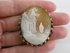 Antique Unmarked Goldtone Metal Carved Shell Cameo Landscape Scene Pin AS IS