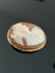 Large Antique Victorian 10K Yellow Gold Carved Shell Cameo Brooch 9.2 Grams DsVa