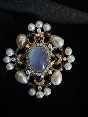12pc Jewelry Lot Brooches Crystals Van Gogh Estate Excellent New