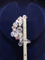 Vintage 1950s KRAMER Rhinestone and Dangling Beads Brooch & Clip On Earrings