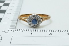 ANTIQUE ENGLISH EDWARDIAN 18K GOLD SAPPHIRE & DIAMOND CLUSTER RING c1910